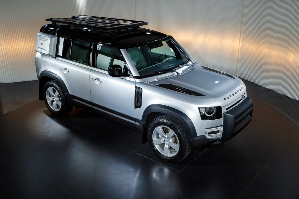 Picture of: Land Rover Defender : Full Specification Breakdown  Drive