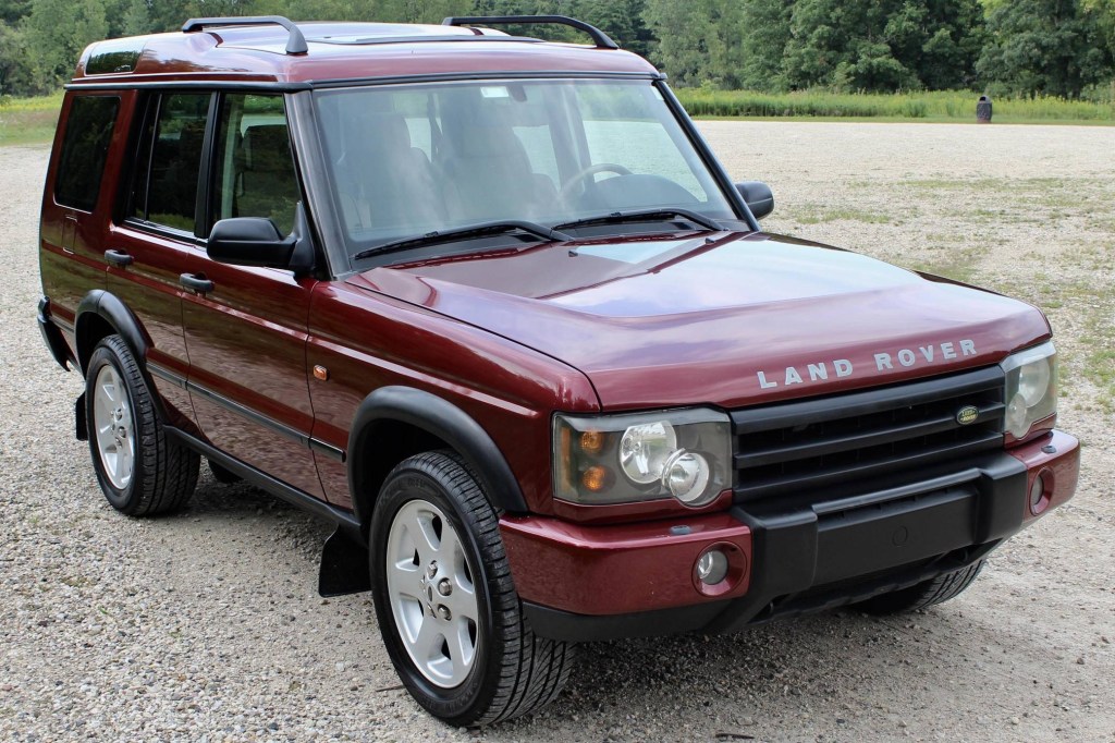 Picture of: Land Rover Discovery II HSE for Sale – Cars & Bids