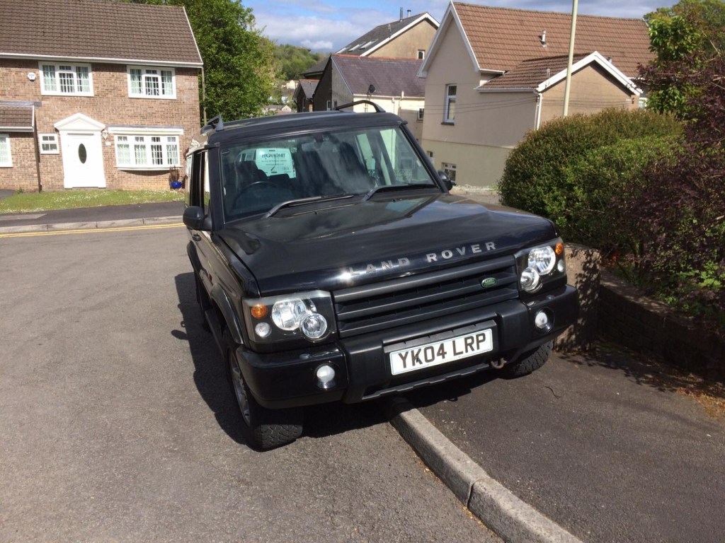 Picture of: Low mileage Land Rover Discovery  Landmark in CF Porth für