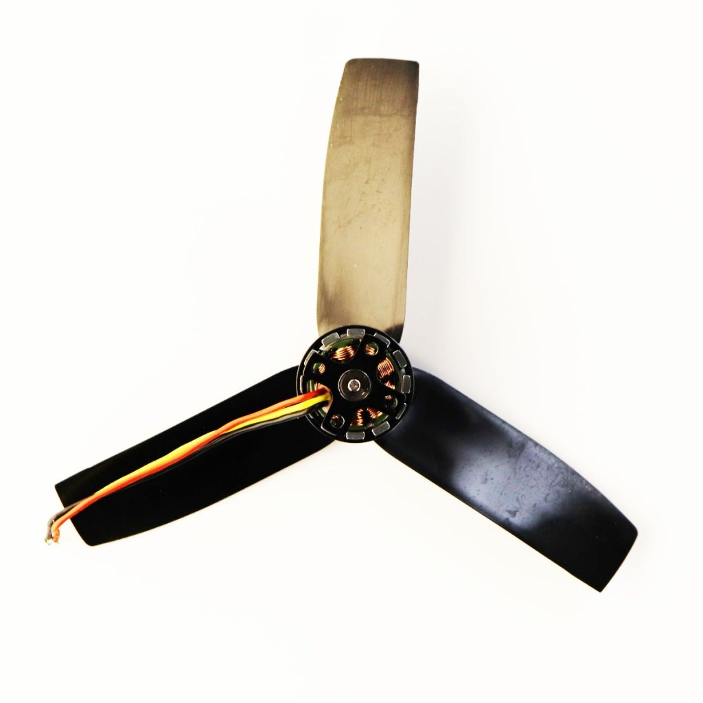 Picture of: Original OEM Rova Selfie Drone Replacement Part Clockwise Propeller –