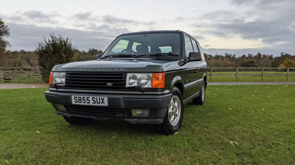 Picture of: Range Rover P
