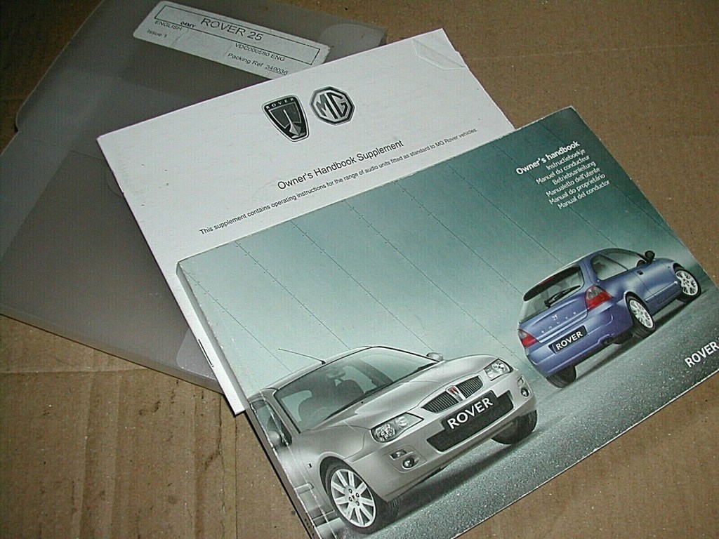 Picture of: Rover   on Facelift model Owners handbook manual in wallet folder