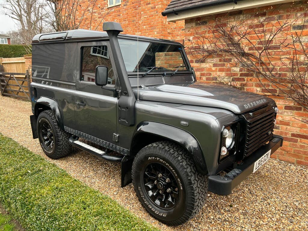 Picture of: Used Land Rover  Defender with Manual gearbox for sale